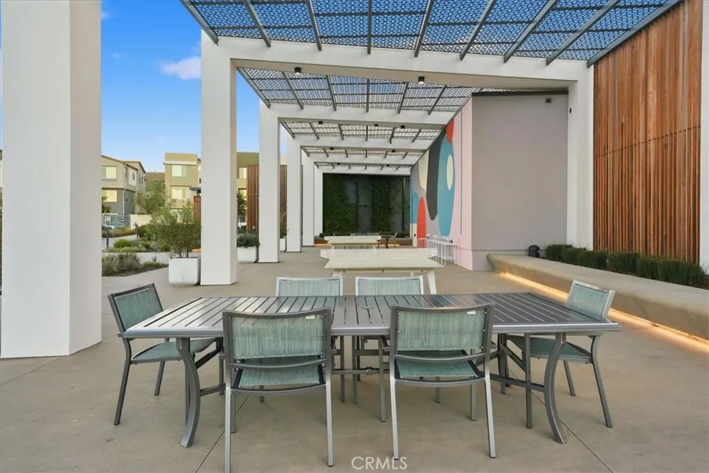 27317 Bear Creek Lane, Valencia, California 91381 home-pic-26